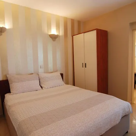 Vila Aspalathos *